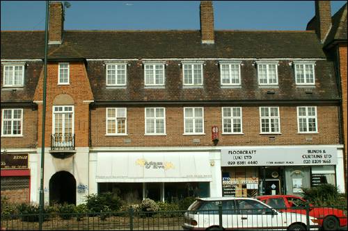 05-7 The Market Place